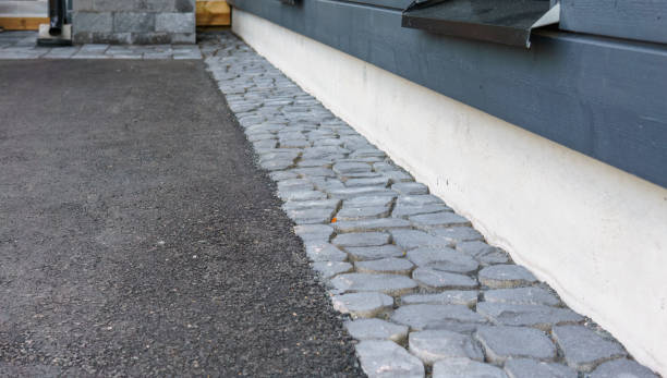 Best Professional Driveway Pavers  in Clearlake Oaks, CA